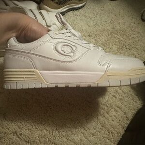 Coach SoHo White Sneakers with Leather Finish and Low-Top Design